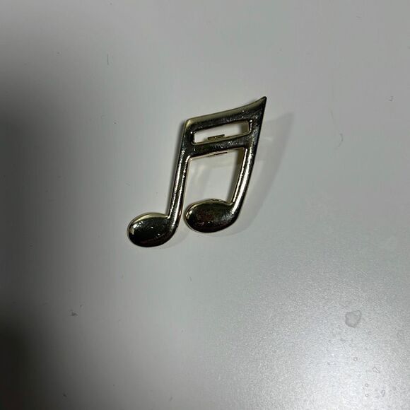 Musical Notes Pin/Brooch. Gold Tone. 
Size 1 1/2” x 1 3/4”. - Picture 1 of 3